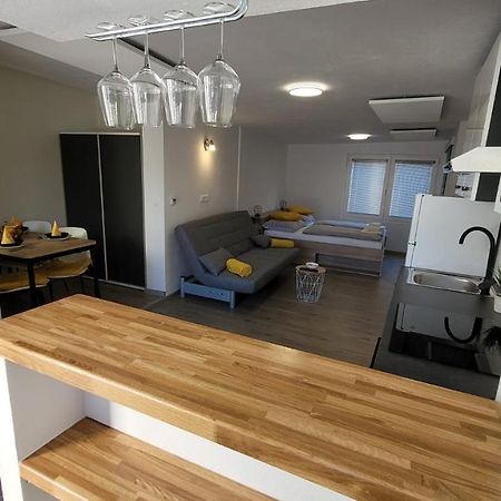 Apartma Studio Jana 크라니스카고라 외부 사진