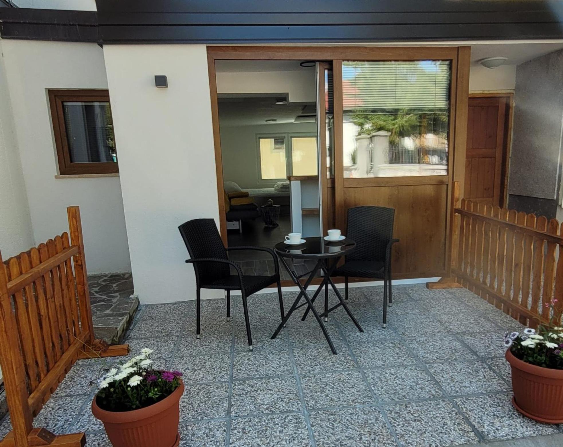 Apartma Studio Jana 크라니스카고라 외부 사진